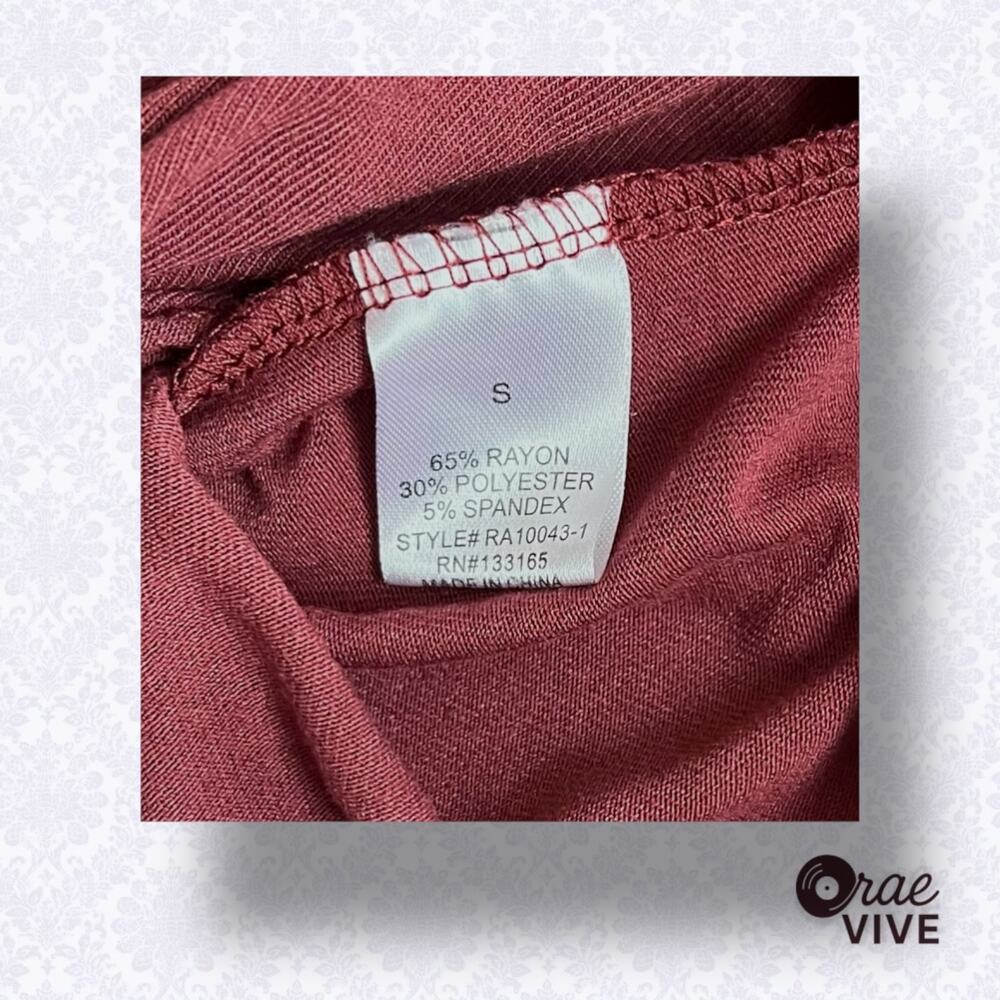 Altar'd State Christina Burgundy Blouse Ruched Detail Women's Small - Picture 3 of 4